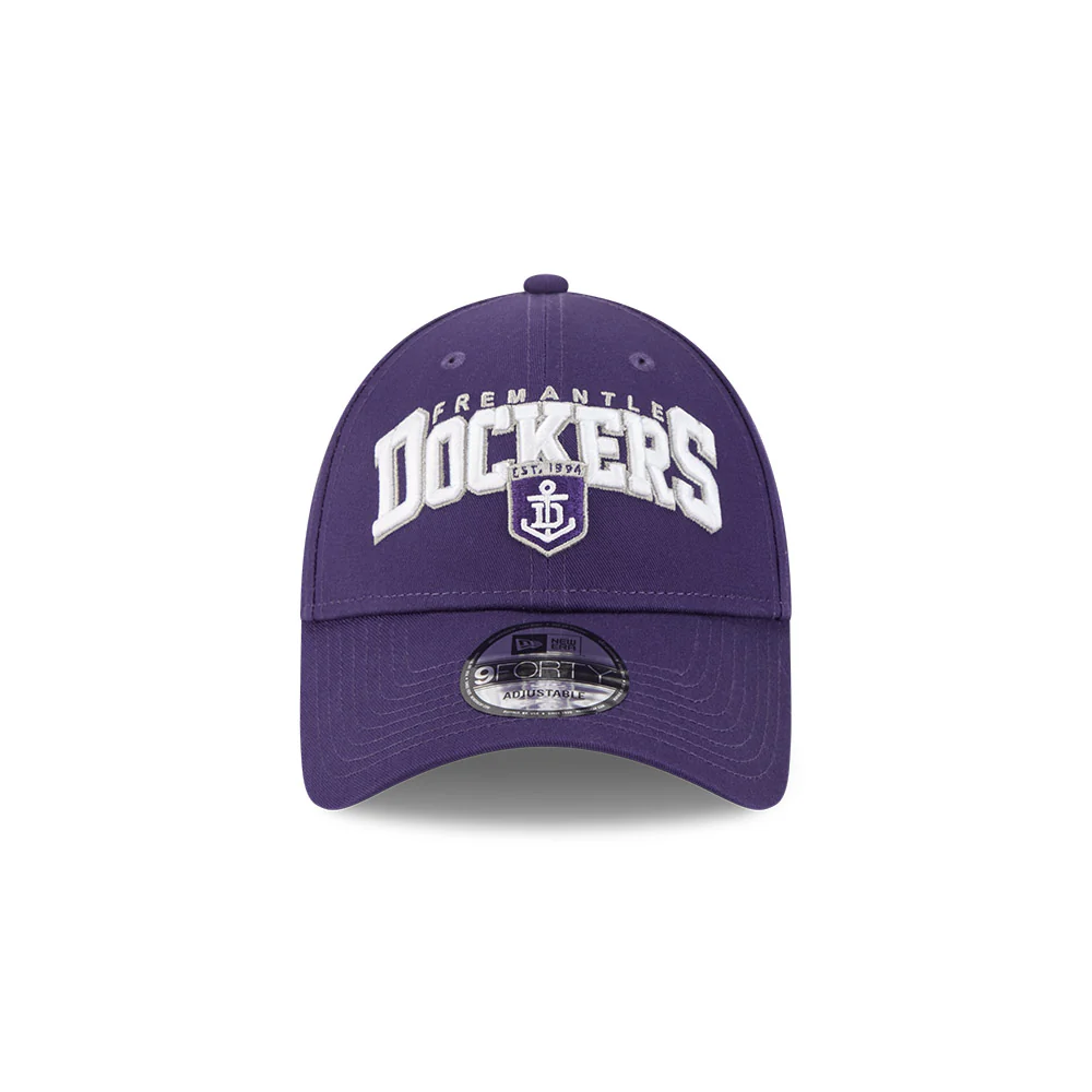 Fremantle 9forty Cs Logo Arch Cap - Image 3