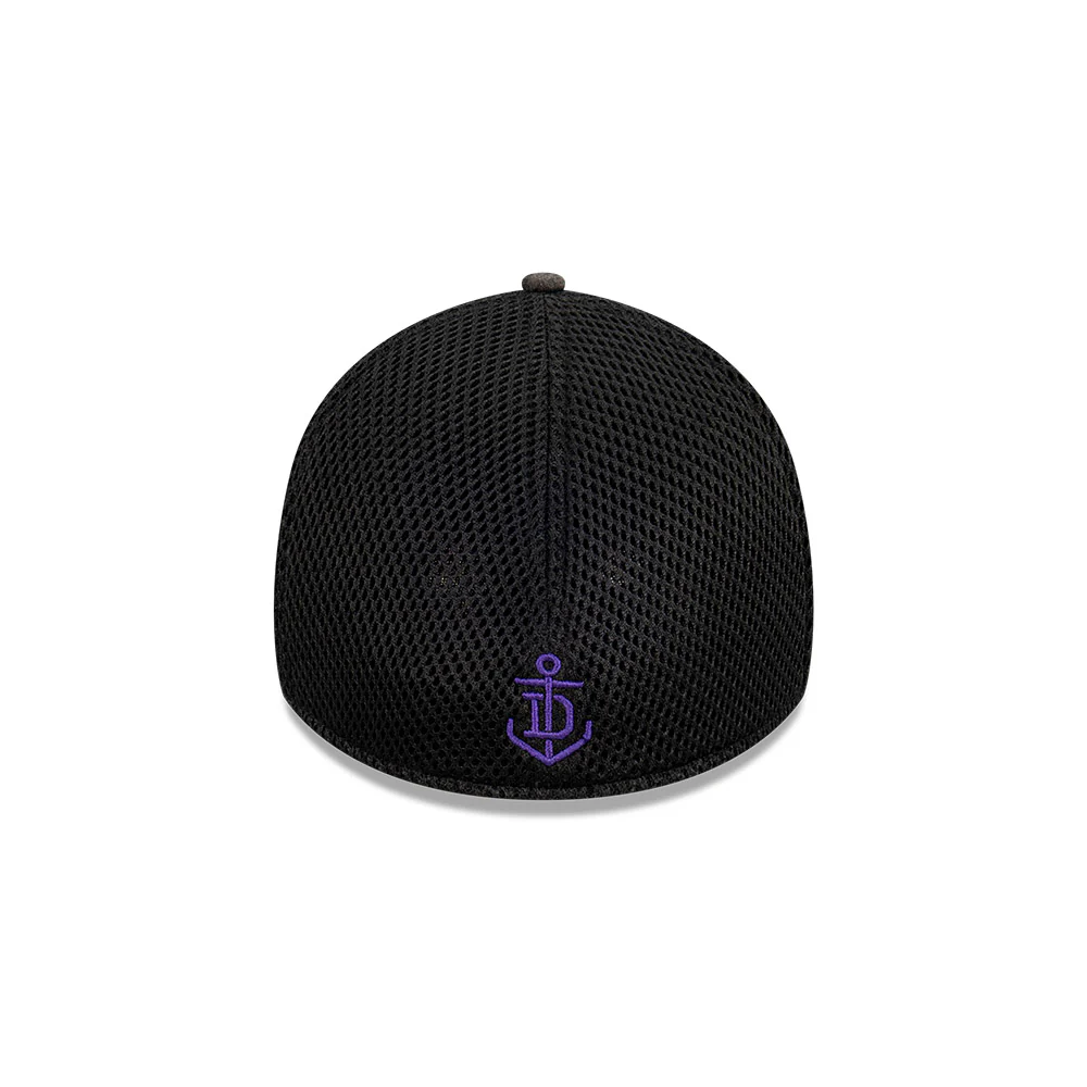 Fremantle Dockers New Era 3930 Shadow Spacer Mesh Cap - Image 2