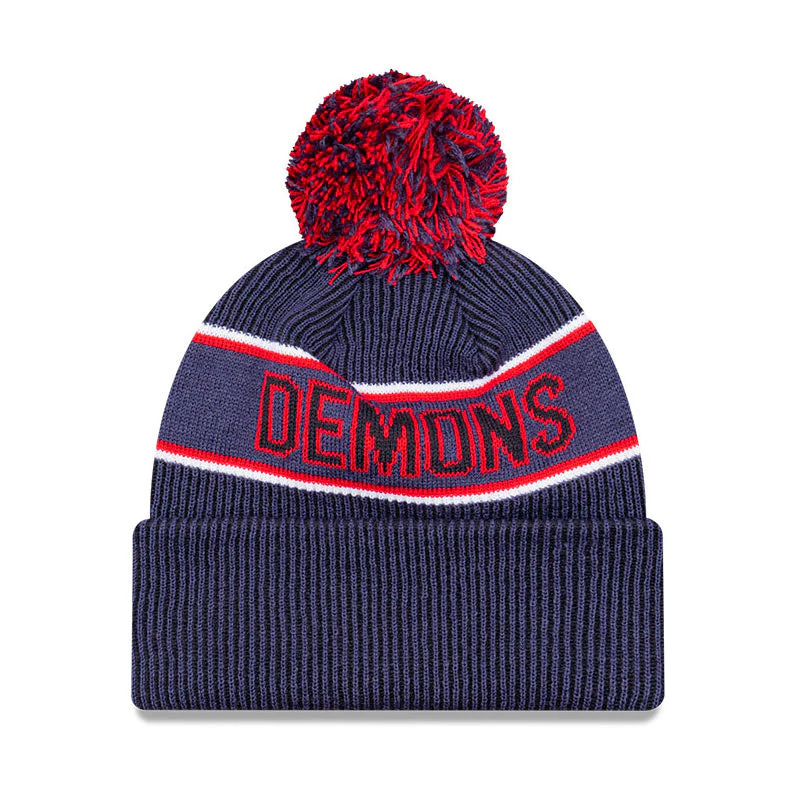Melbourne Demons New Era Wordmark Stripe Beanie - Image 4
